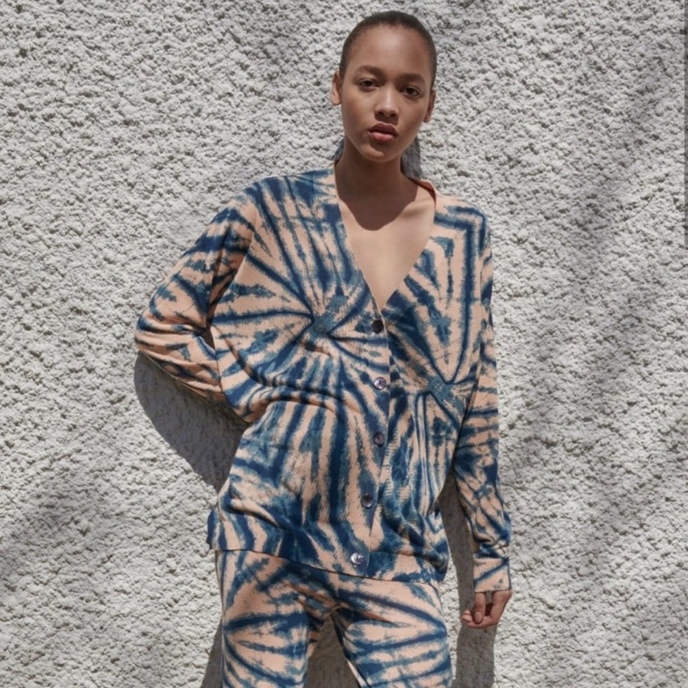 Zara Blue and Tan Tie-Dye Cardigan, size Medium